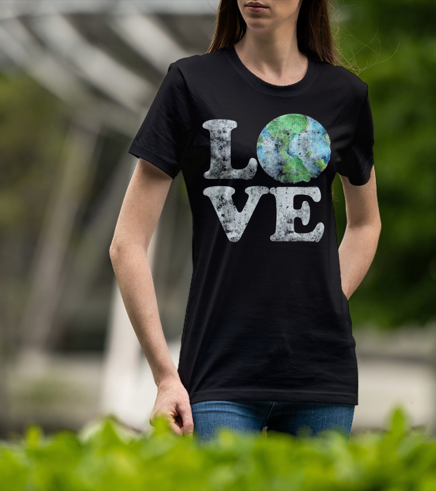 VINTAGE LOVE Your Mother Earth Planet Circle T-Shirt