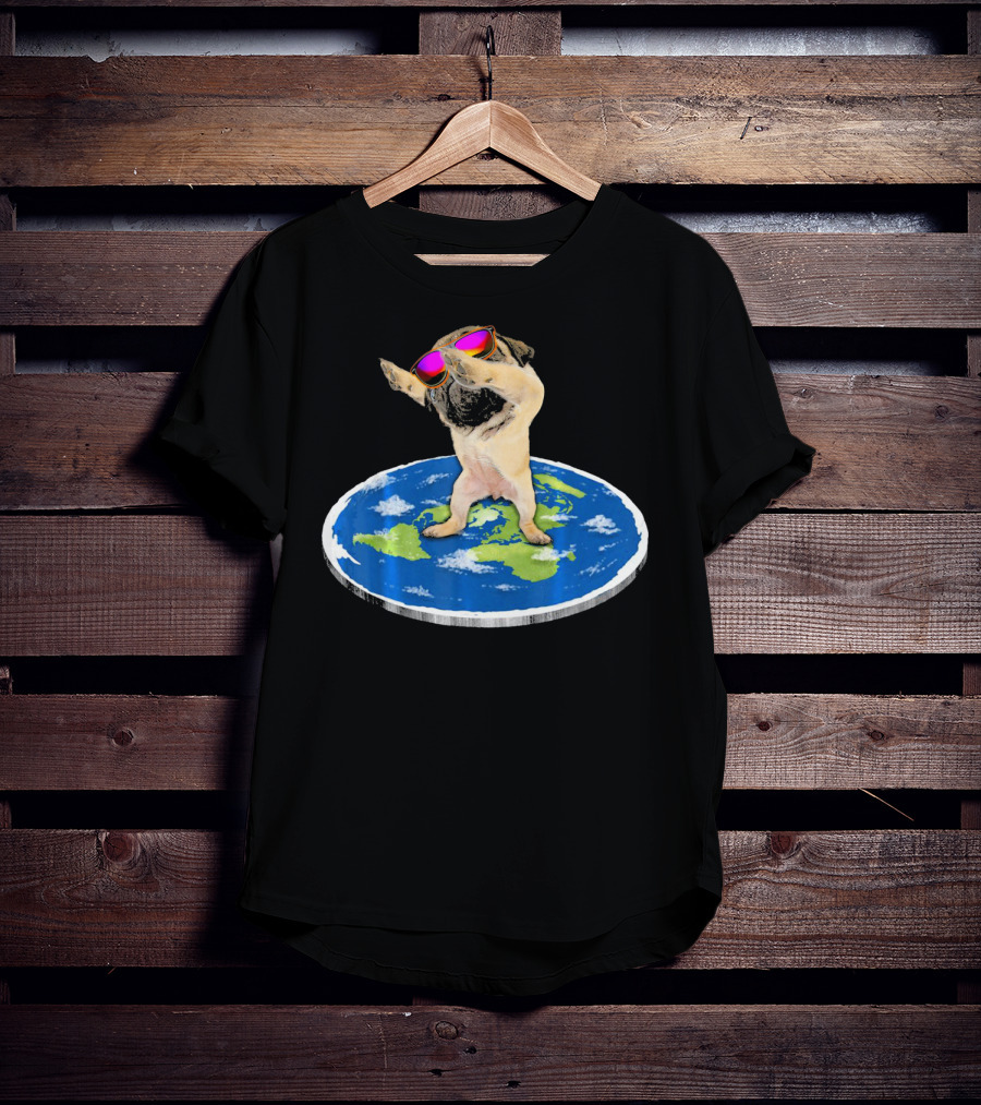 Flat Earth Pug Dabbing With Sunglasses On World Map T-Shirt