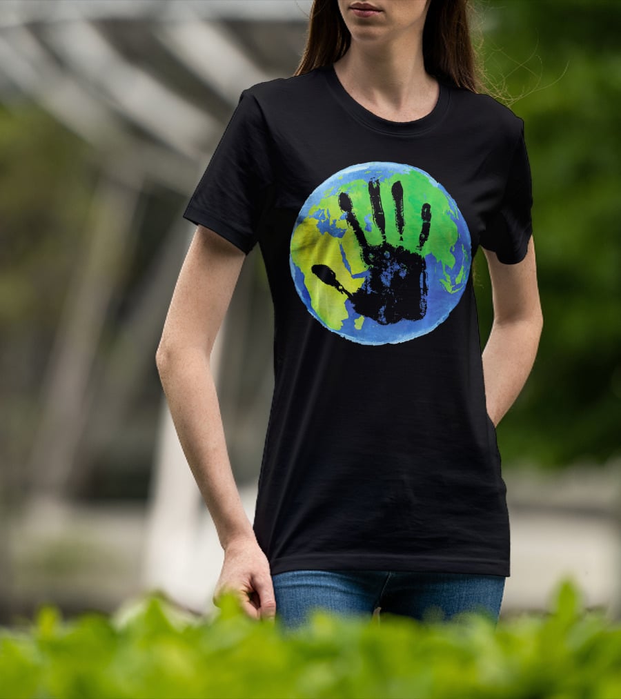 Earth Day Globe With Handprint Nature Conservation T-Shirt