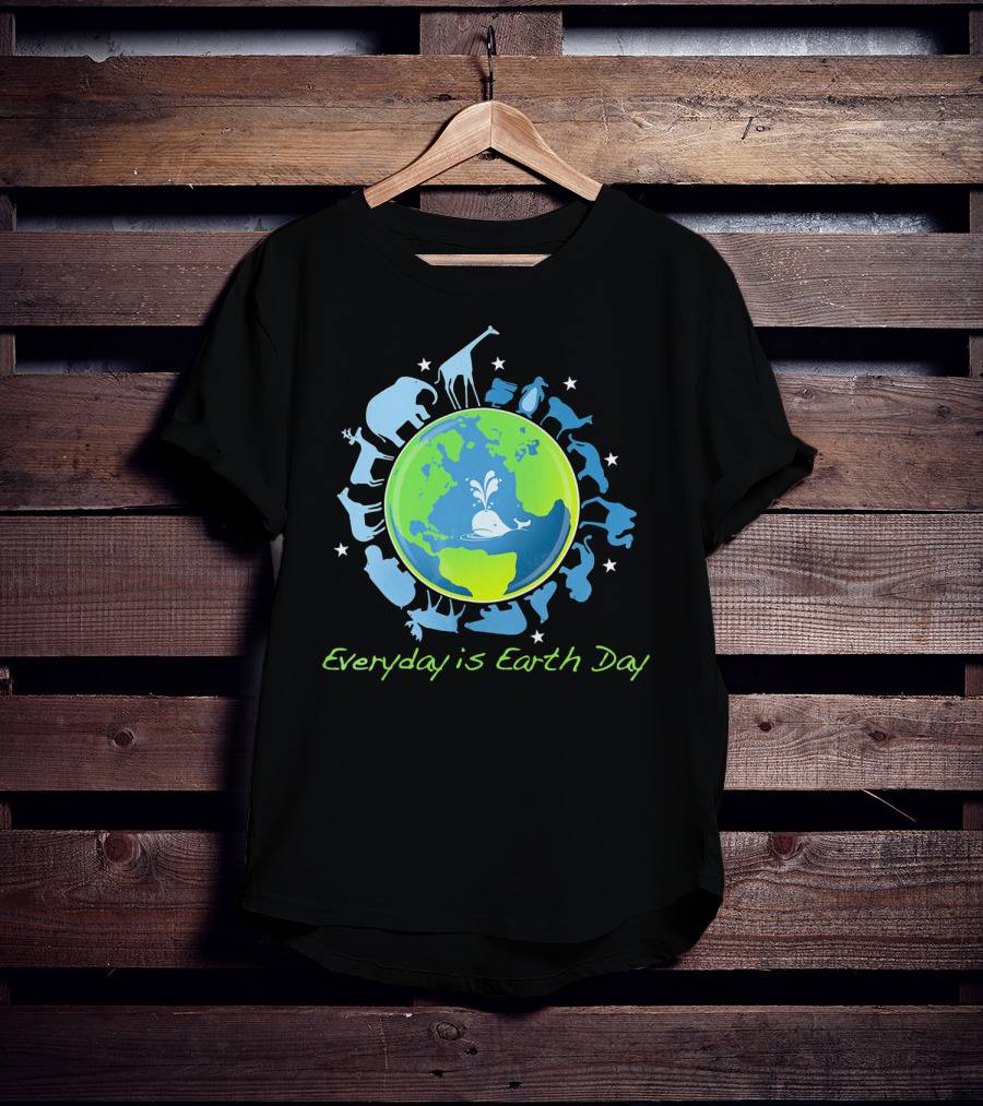 Everyday Is Earth Day Animals Globe Wildlife Conservation T-Shirt