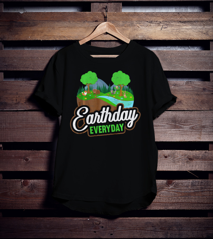 Earth Day Every Day Conservation Wildlife Nature Scene T-Shirt
