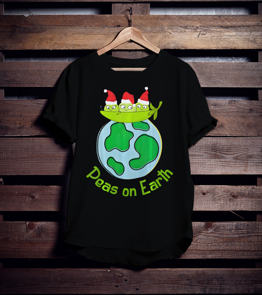 Christmas Peas On Earth With Santa Hat Vegetables On Globe T-Shirt