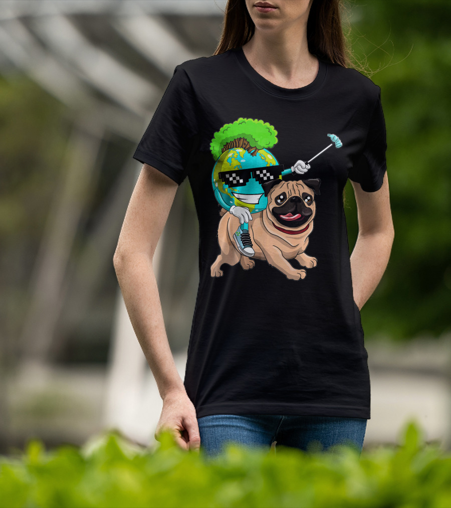 Earth Day Pug With Cool Recycling Globe And Sunglasses T-Shirt