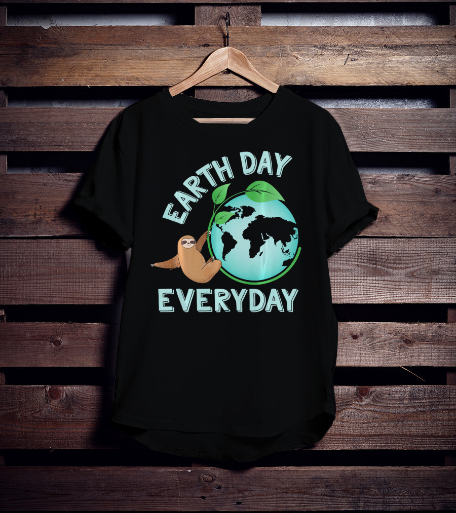 Earth Day Everyday Sloth Hanging On Globe Kids Women T-Shirt