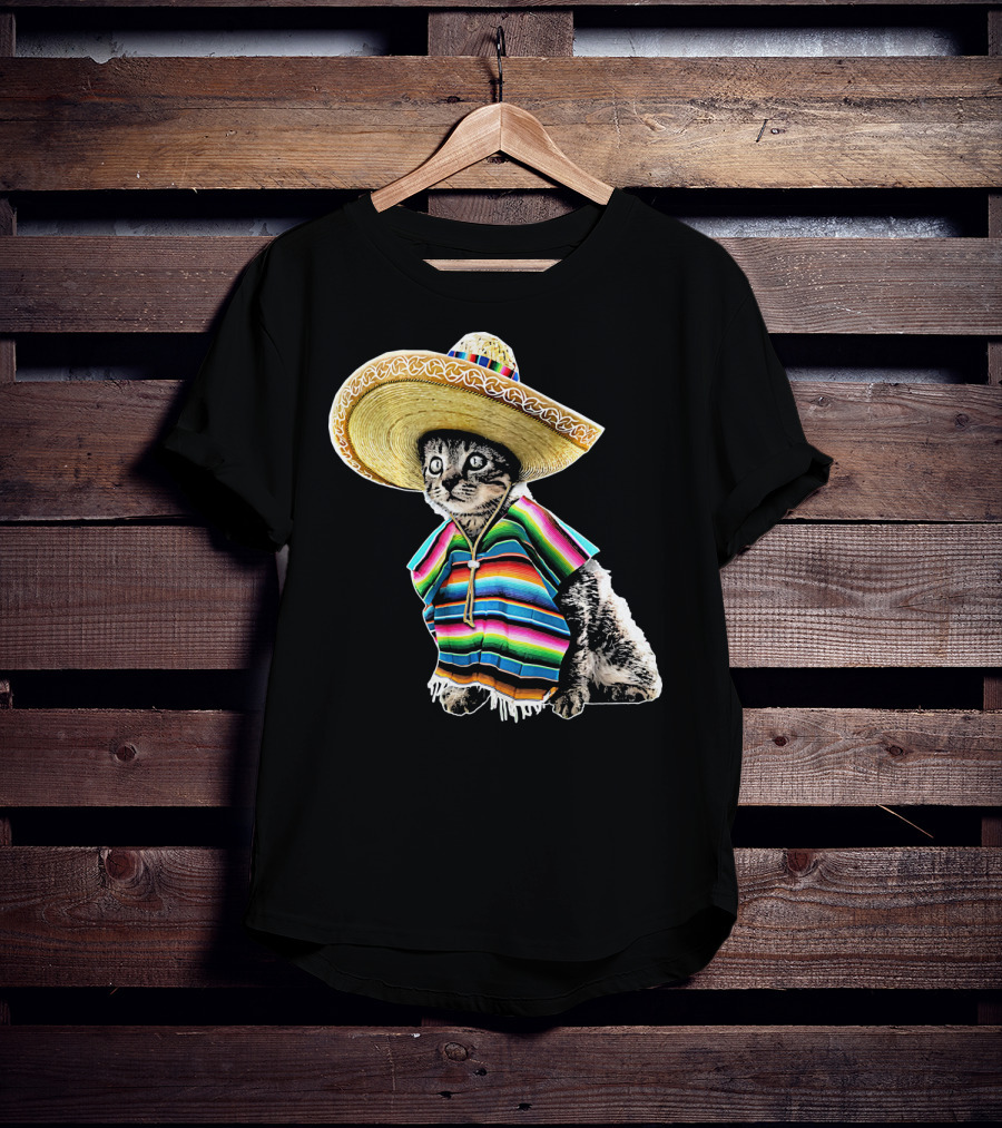 Cinco De Mayo Cat Sombrero Funny Fiesta Kitten T-Shirt