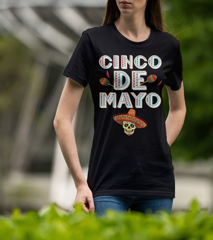 Cinco De Mayo Sombrero Skull And Maracas T-Shirt