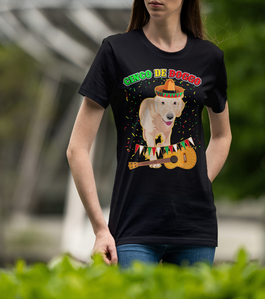 Cinco De Doggo Golden Retriever Sombrero Guitar Fiesta T-Shirt
