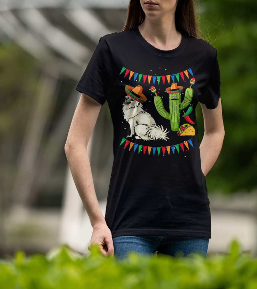 Sombrero American Eskimo Dog Mexico Cactus Fiesta Taco Peppers T-Shirt