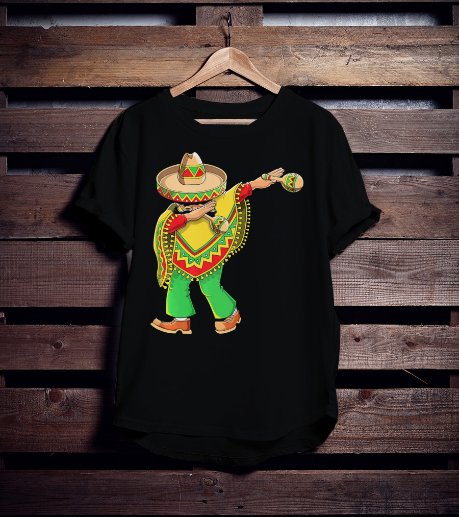 Dabbing Sombrero And Poncho With Maracas Fun T-Shirt