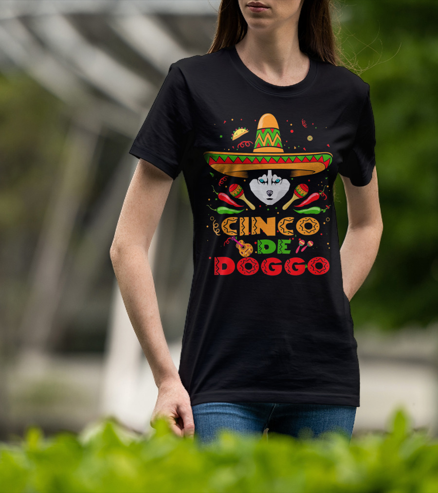 Cinco De Doggo Siberian Husky Sombrero Celebration Fiesta Elements T-Shirt