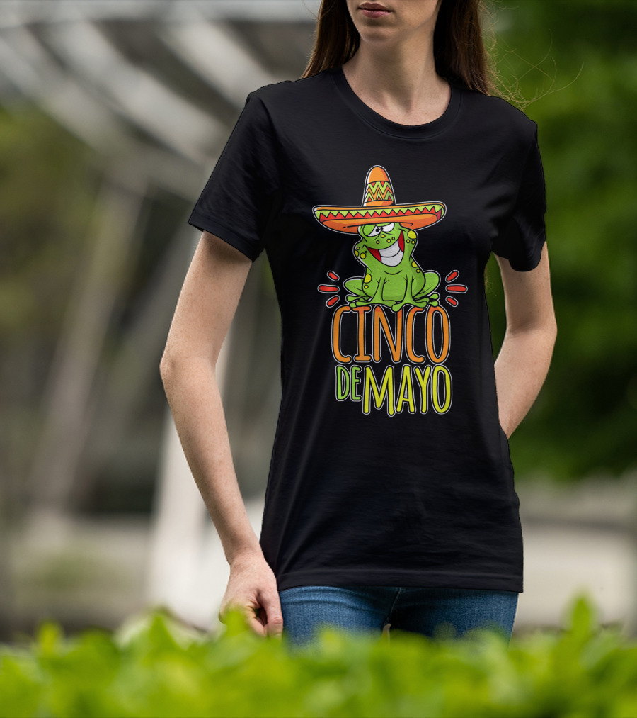 Cinco De Mayo Fun Mexican Fiesta Frog Sombrero T-Shirt