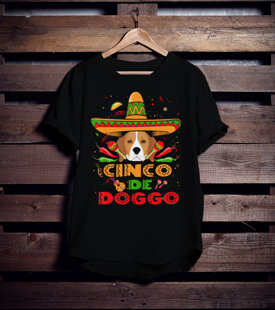 Cinco De Doggo Beagle Sombrero Maracas Peppers Fiesta T-Shirt