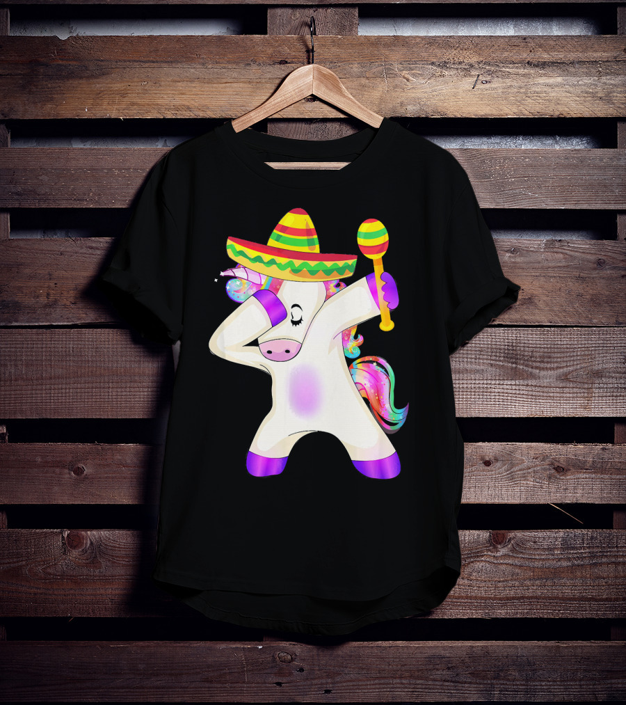 Cinco De Mayo Dabbing Unicorn Sombrero Maracas T-Shirt
