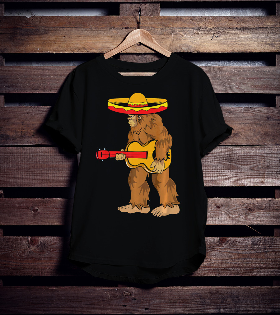 Bigfoot Carrying Guitar Cinco De Mayo Sombrero T-Shirt