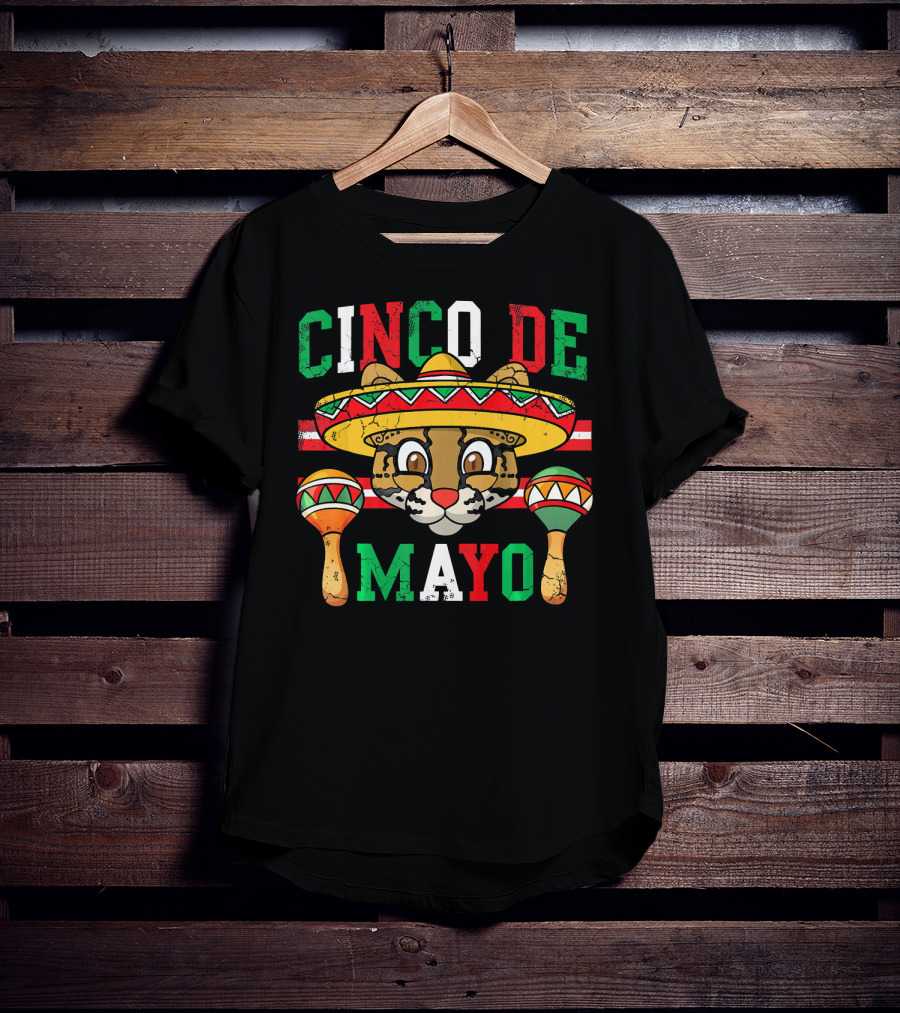 Cinco De Mayo Ocelot Cat Sombrero Maracas Festive T-Shirt