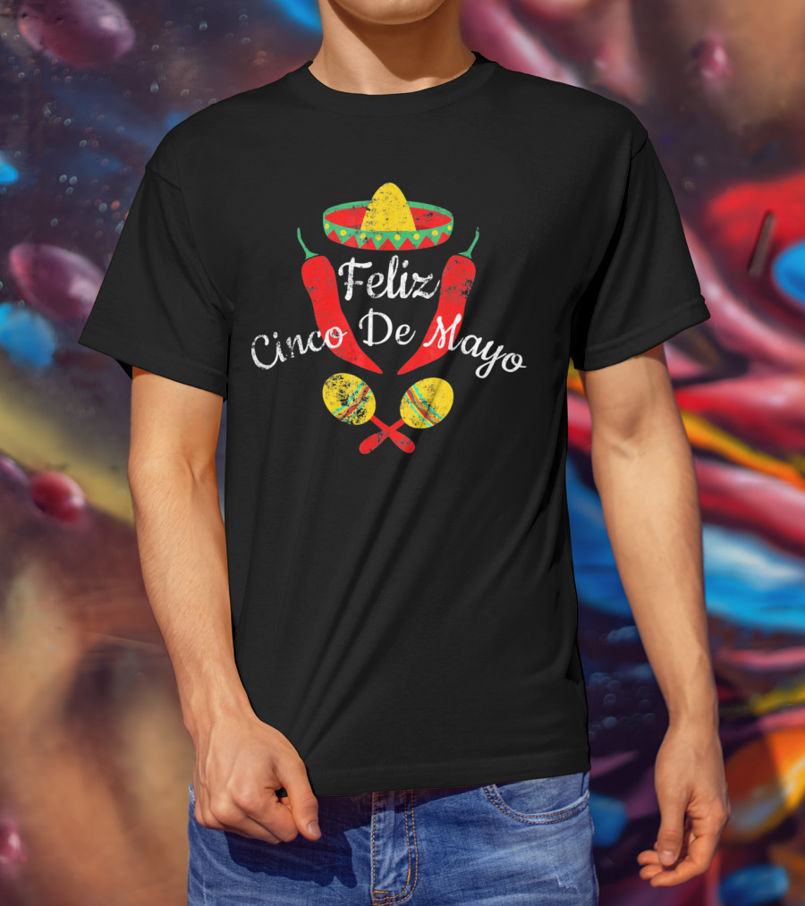 Feliz Cinco De Mayo Sombrero Maracas Peppers Fiesta T-Shirt