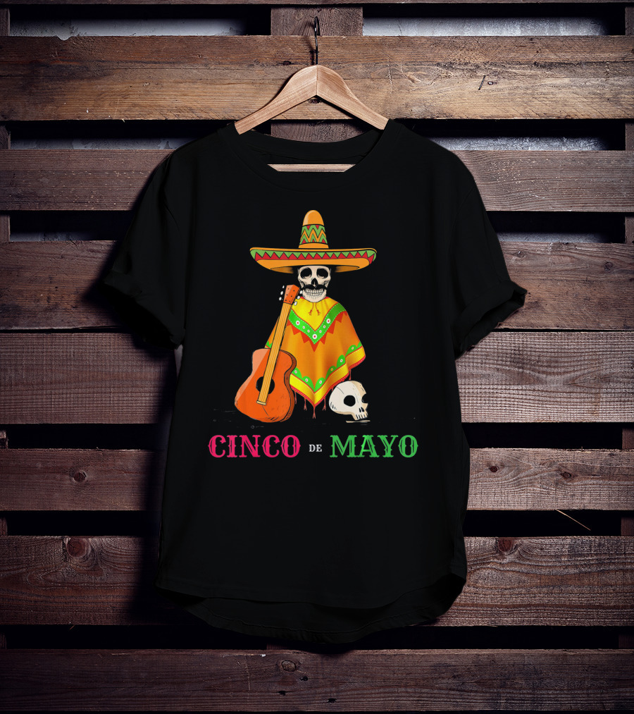 Cinco De Mayo Sombrero Skull Poncho Guitar T-Shirt