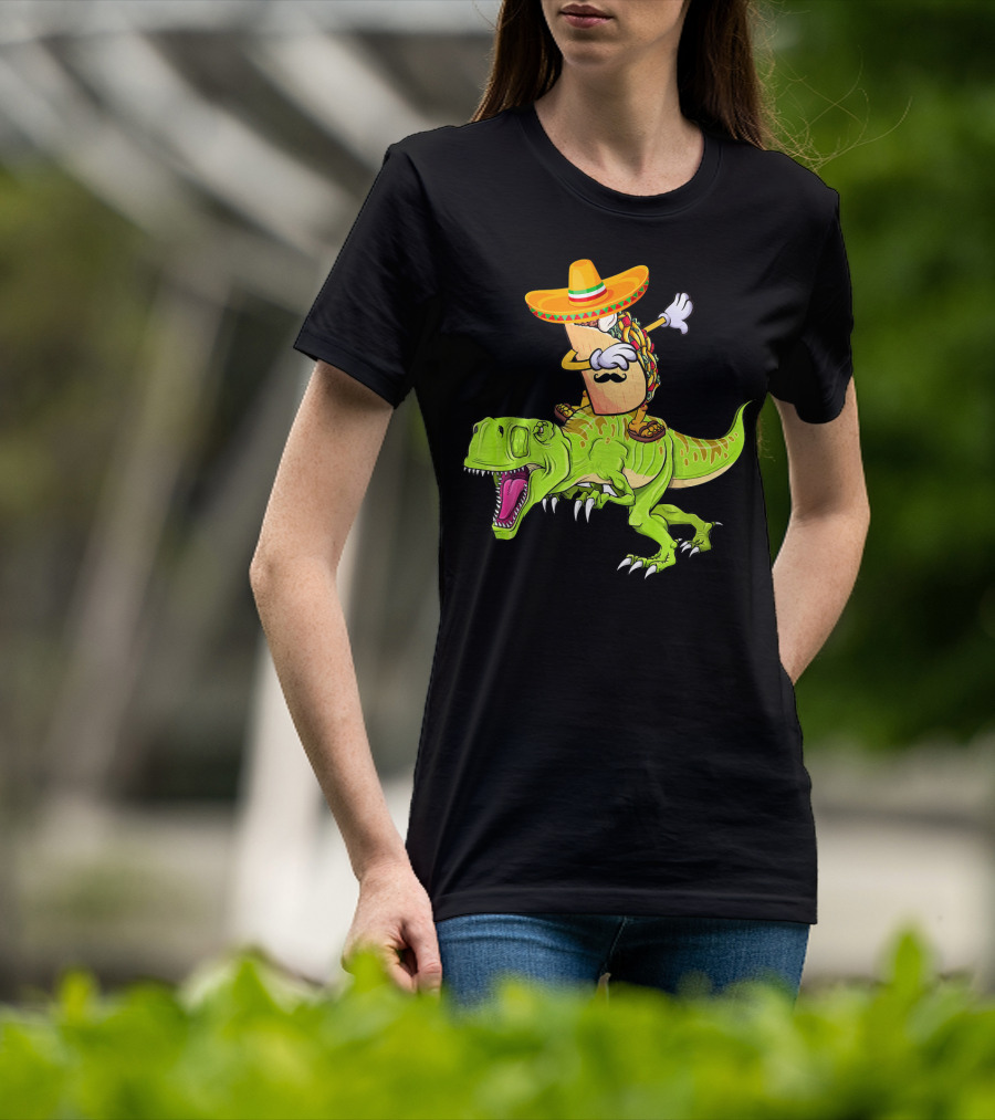 Dabbing Taco Sombrero On T-Rex Dinosaur T-Shirt