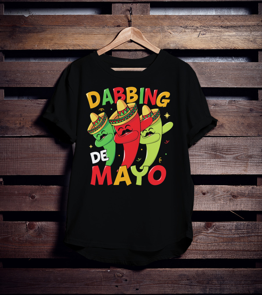 Dabbing Cinco De Mayo Chili Peppers With Sombreros T-Shirt