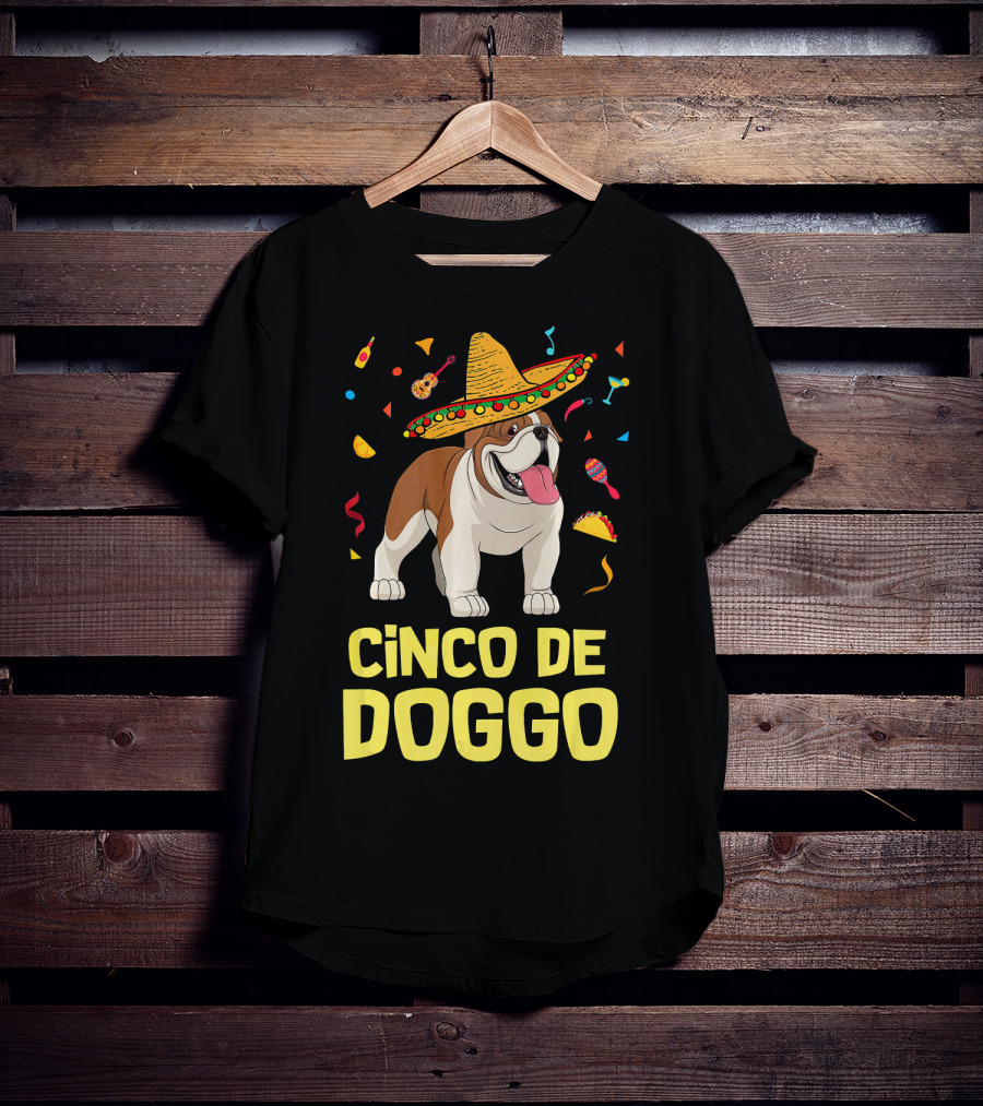 Cinco De Doggo Taco Sombrero English Bulldog T-Shirt