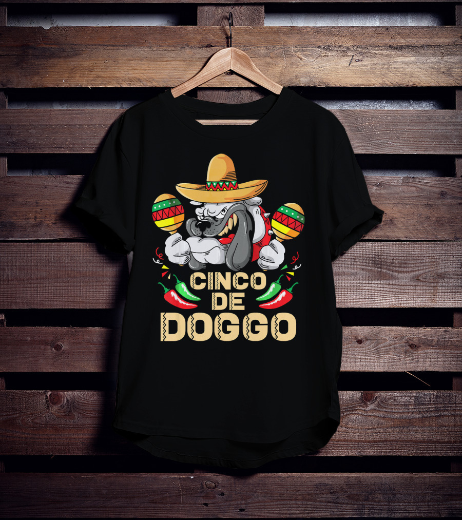 Cinco De Doggo Dog Lover Maracas Sombrero Peppers Cinco De Mayo T-Shirt