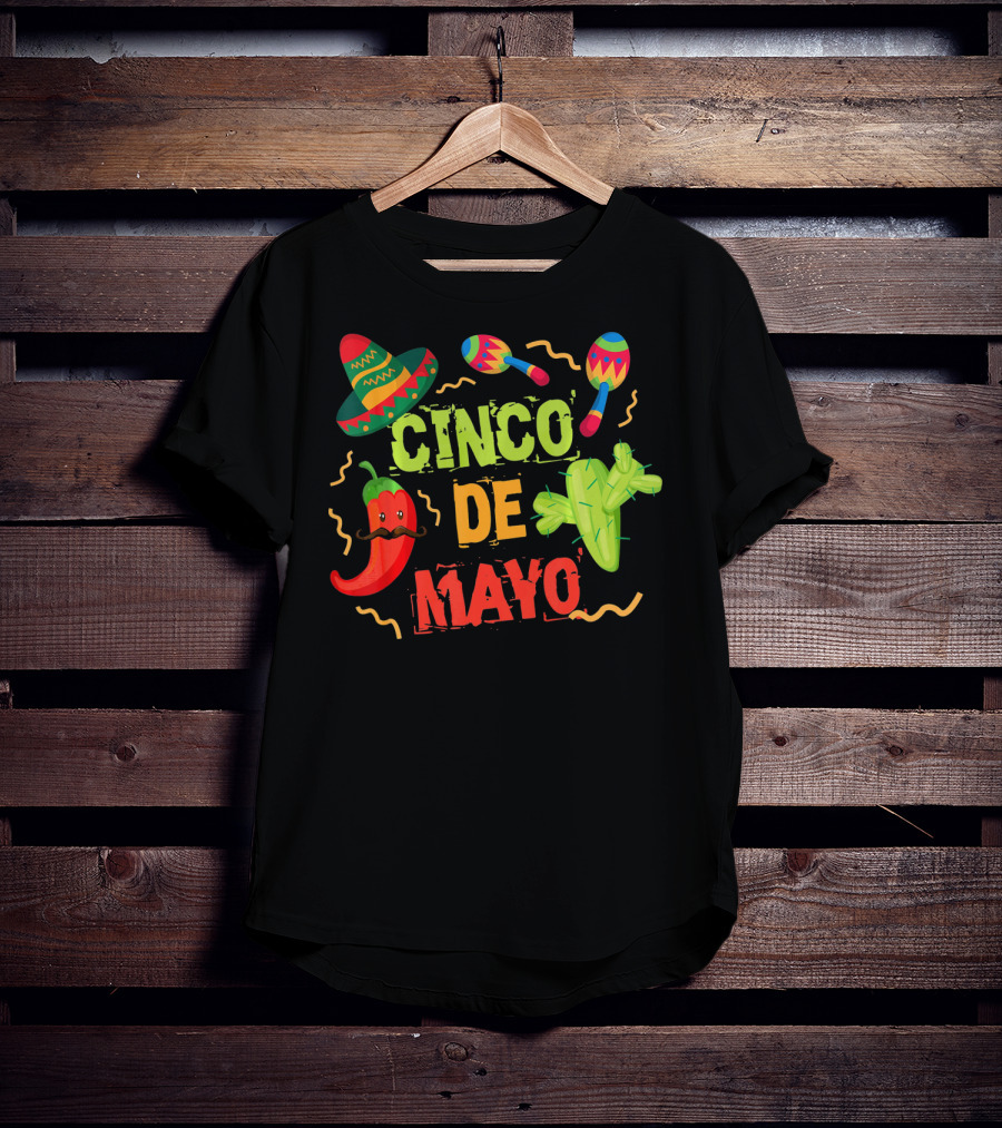 Cinco De Mayo Sombrero Maracas Cactus Pepper Fiesta T-Shirt