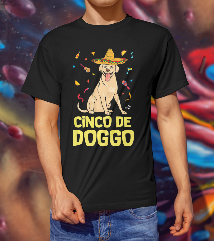 Cinco De Doggo Funny Taco Sombrero Labrador T-Shirt