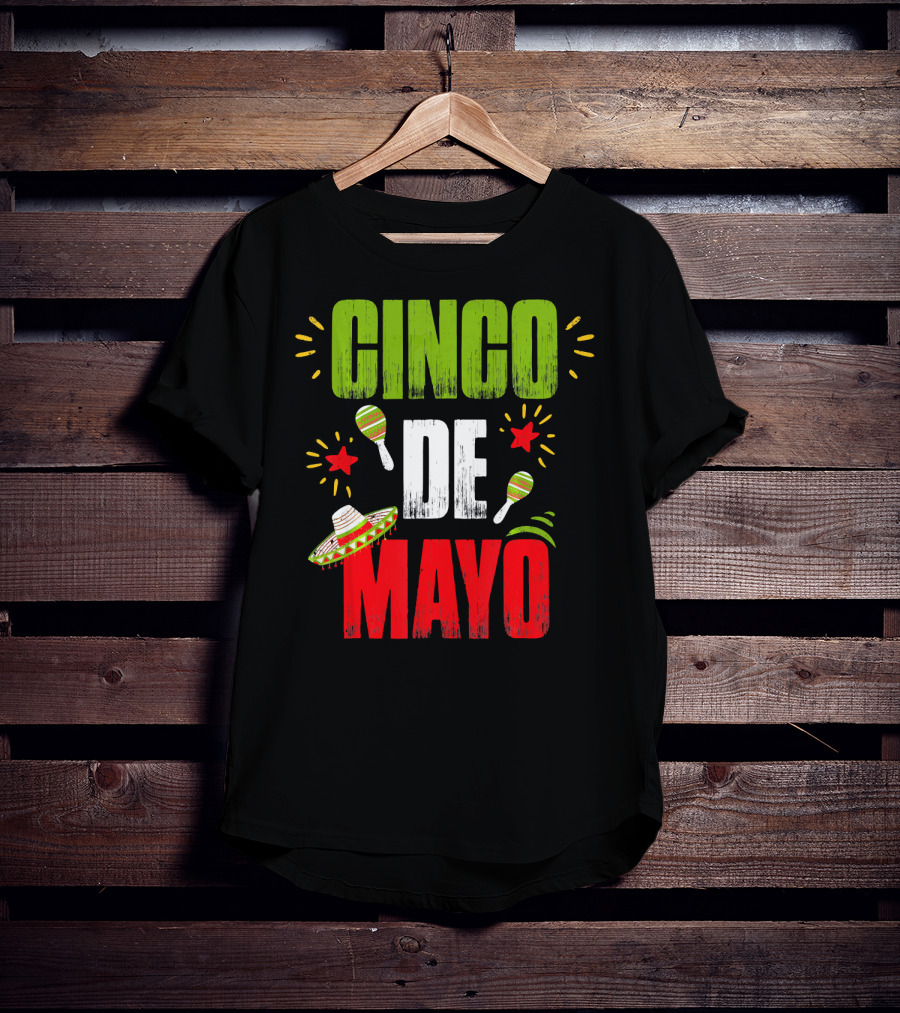 Cinco De Mayo Sombrero Maracas T-Shirt