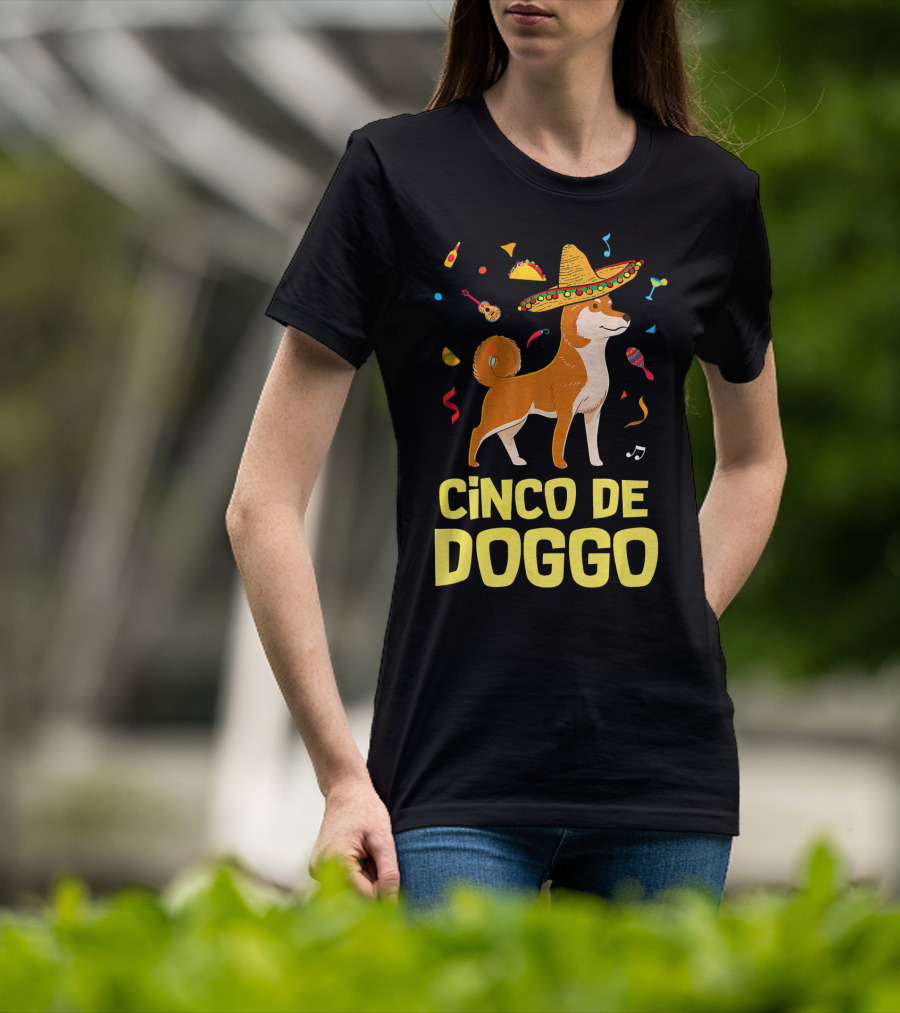 Funny Taco Sombrero Shiba Inu Doggo Cinco De Doggo T-Shirt