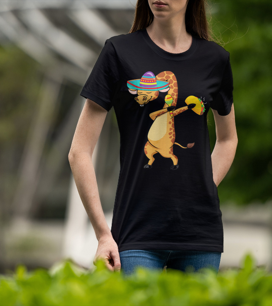 Cinco De Mayo Giraffe Dabbing With Taco And Sombrero T-Shirt