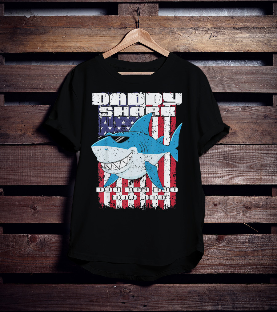 Daddy Shark Doo Doo Doo American Flag T-Shirt
