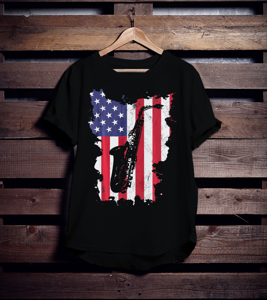 Saxophone USA Flag America Instrument T-Shirt