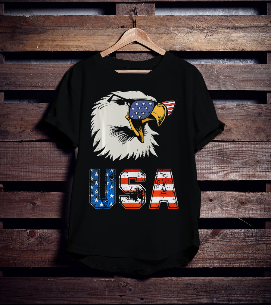 USA Patriotic Eagle American Eagle Flag Sunglasses T-Shirt