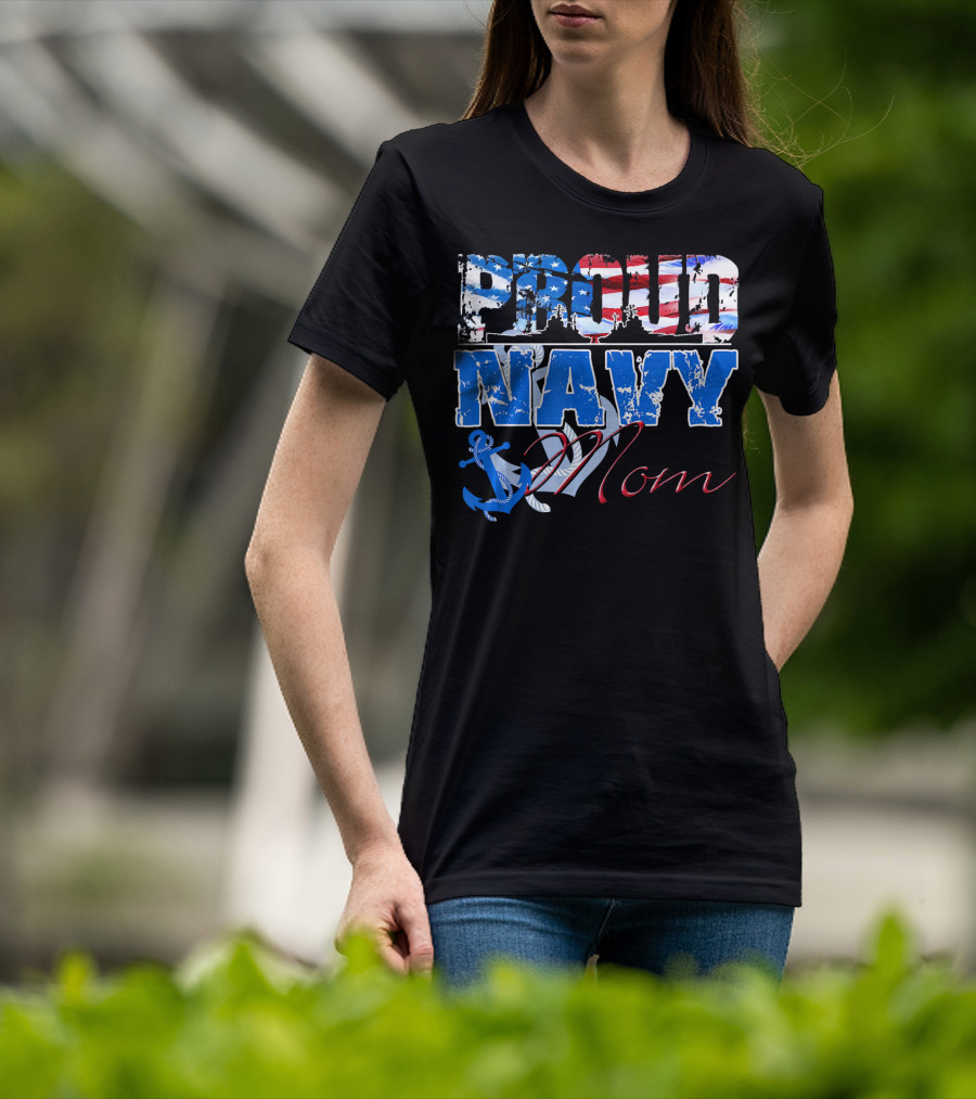 Proud Navy Mom Patriotic Sailor Anchor Graphics T-Shirt