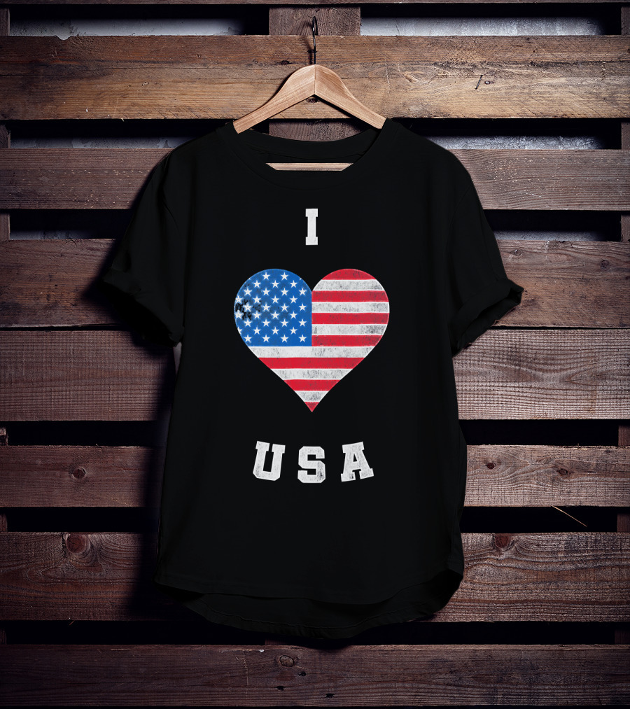 I Heart USA I Love USA America Patriot American Flag Heart T-Shirt