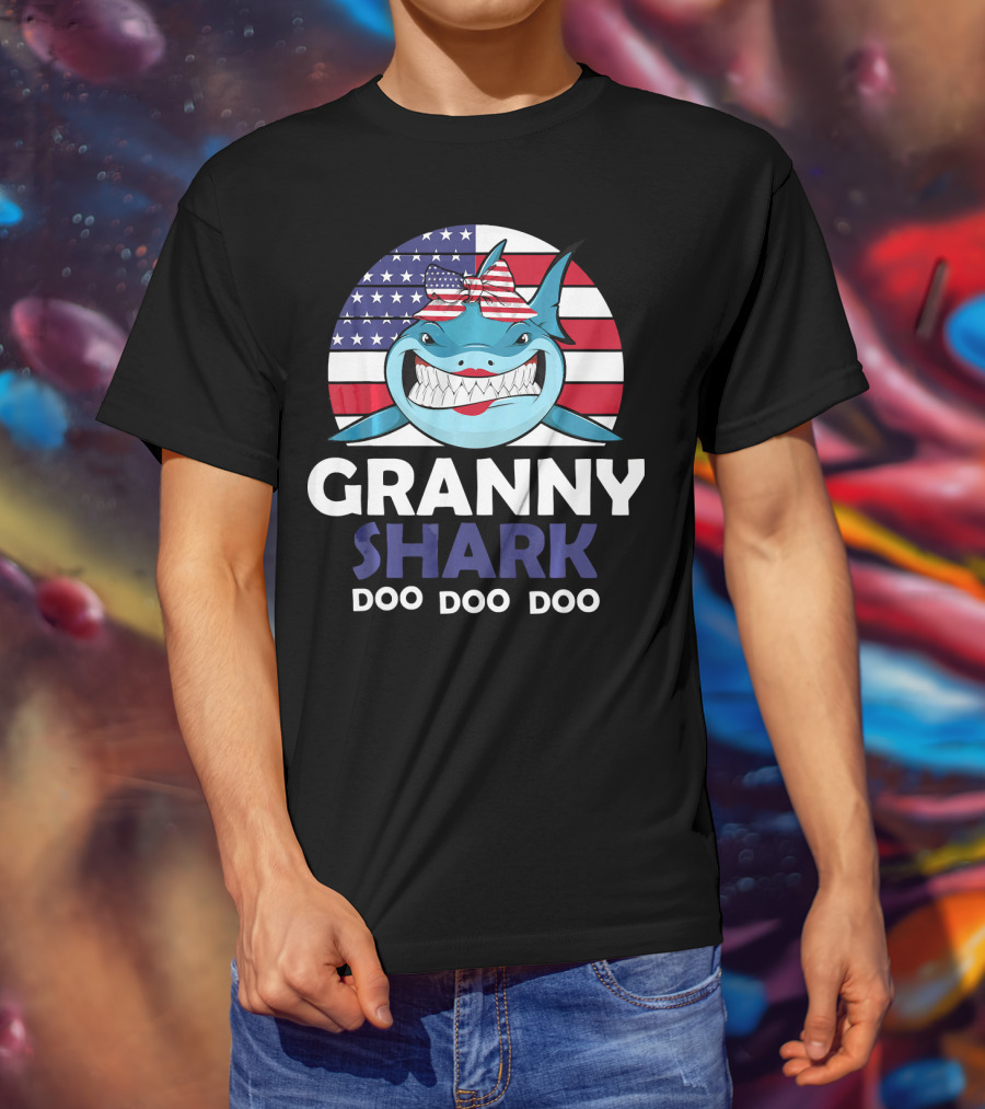 Granny Shark Doo Doo Doo American Flag Bow Women's Patriotic T-Shirt