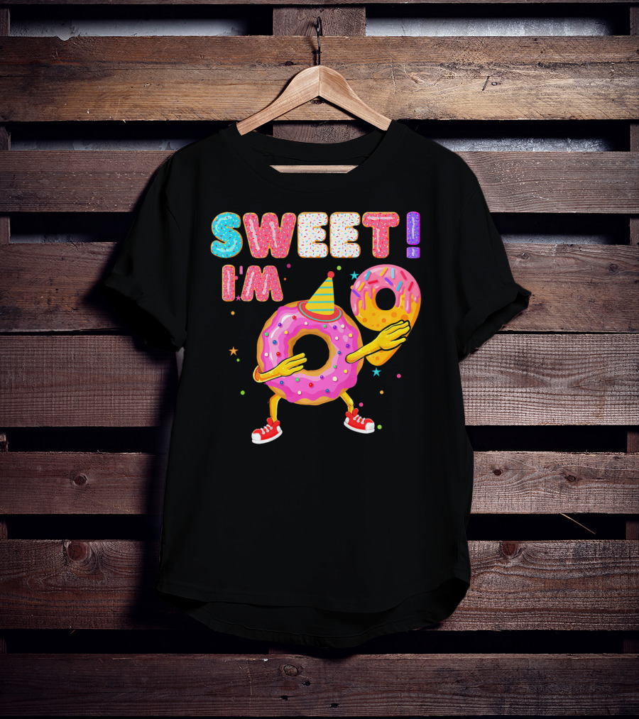 Sweet I'm 9 Years Old Birthday Donut With Sprinkles And Party Hat T-Shirt