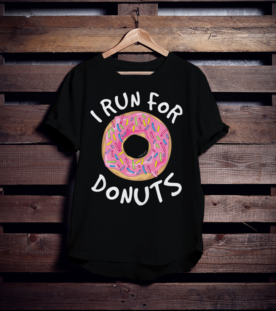 I Run For Donuts Funny Donut Illustration With Sprinkles T-Shirt