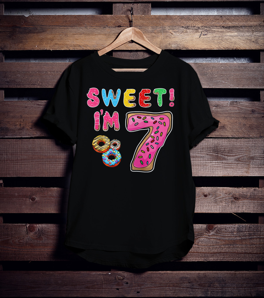 Sweet I'm 7 Donut Birthday T-Shirt
