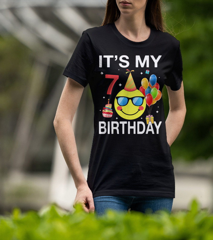 IT'S MY 7 BIRTHDAY Emoji Party Hat Sunglasses Balloons Cake T-Shirt