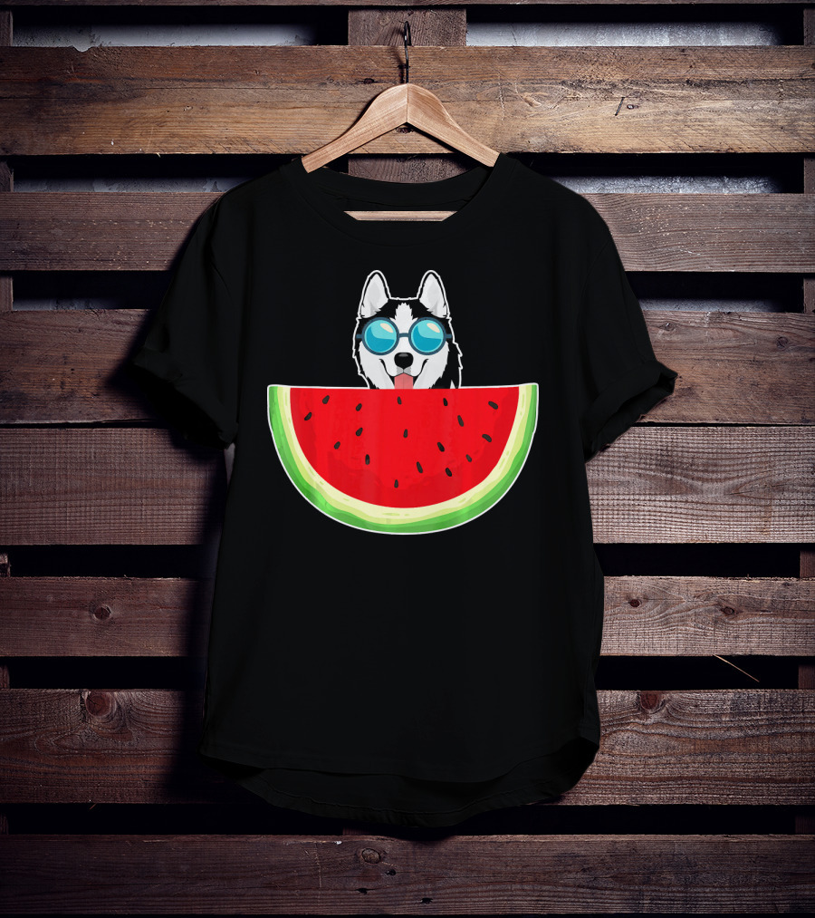 Husky Behind Watermelon With Sunglasses For Women T-Shirt