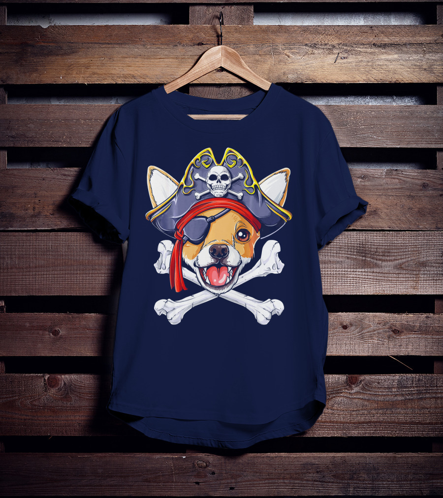 Buccaneer Chihuahua With Skull And Crossbones Bandana T-Shirt