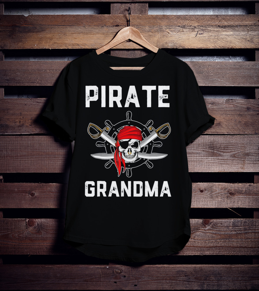 Pirate Grandma Skull With Red Bandana And Crossed Swords T-Shirt