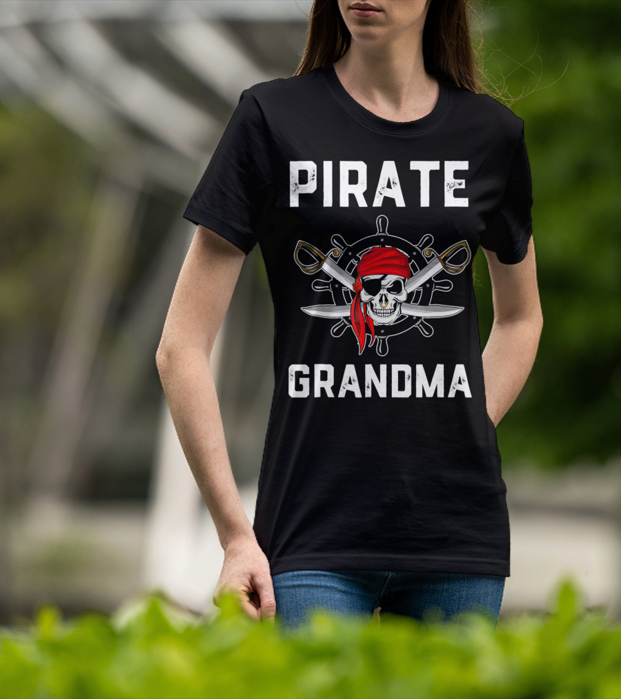 Pirate Grandma Skull With Red Bandana And Crossed Swords T-Shirt