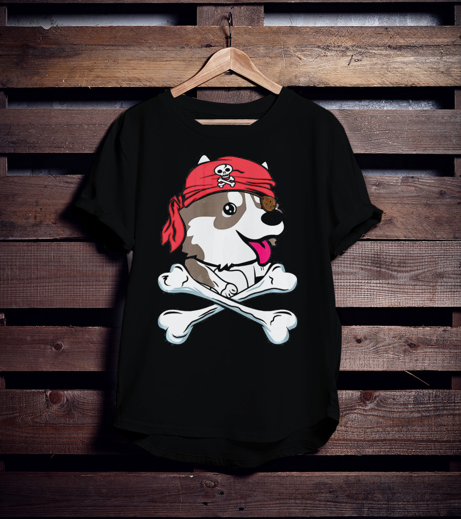 Husky Pirate Halloween Dog Crossbones Hat T-Shirt