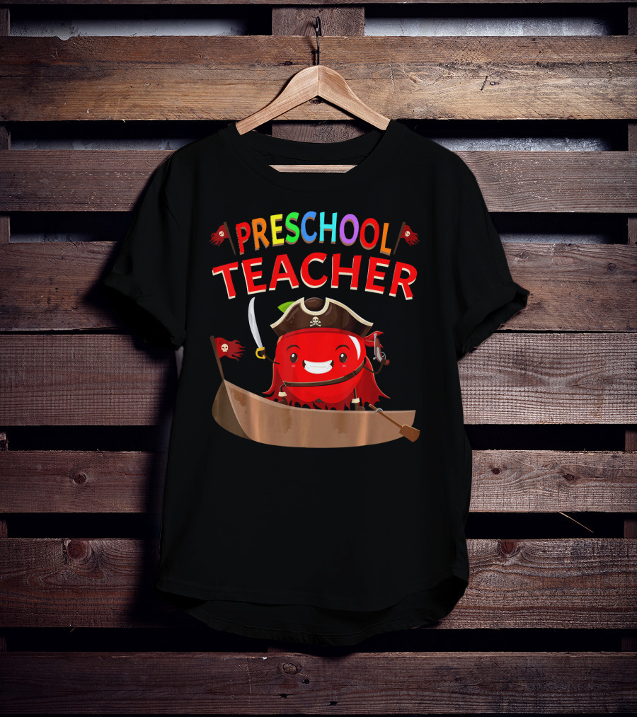 Preschool Teacher Pirate Apple Costume Halloween T-Shirt