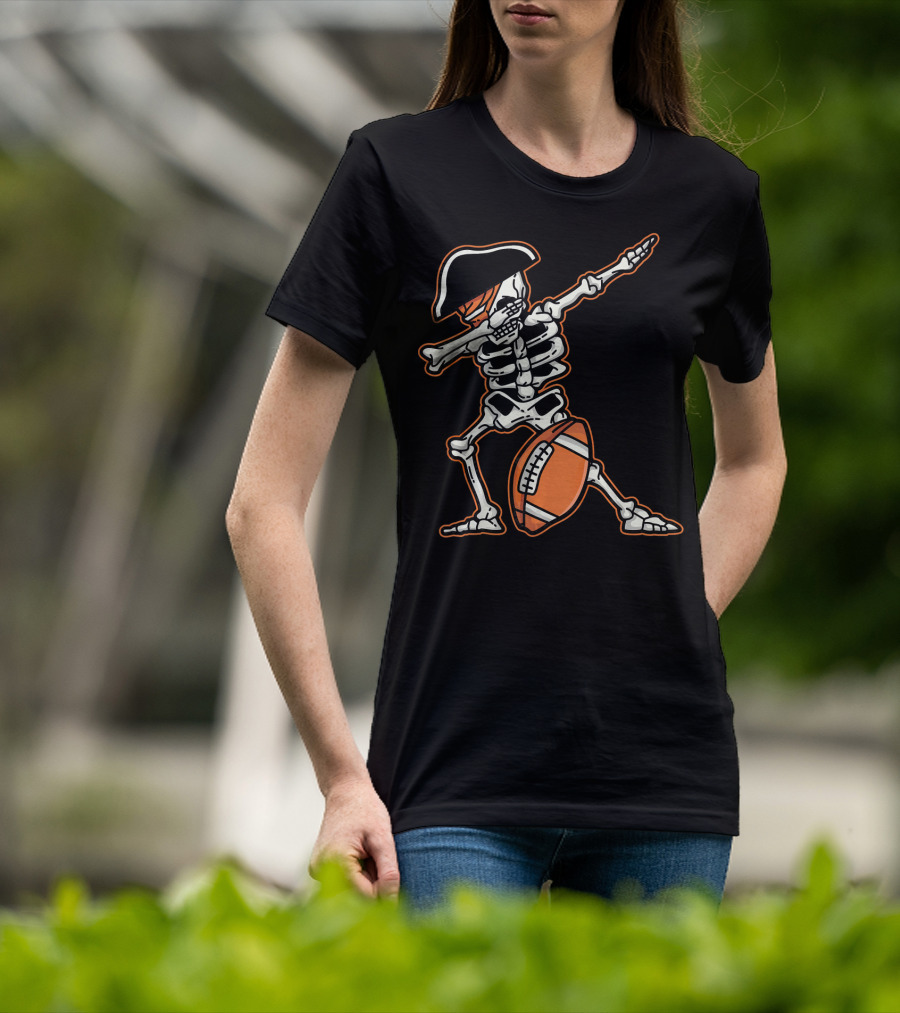 Dabbing Skeleton Pirate With Football Cool T-Shirt