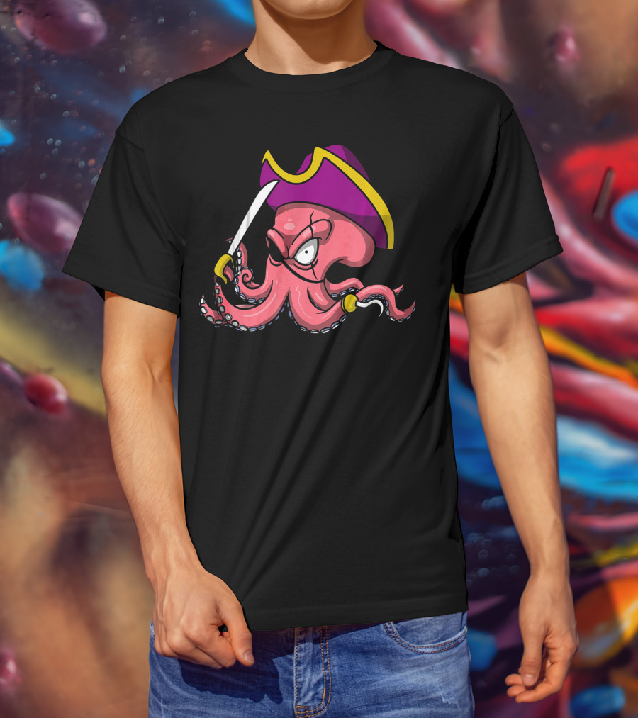 Octopus Pirate Captain With Cutlass And Buccaneer Hat T-Shirt