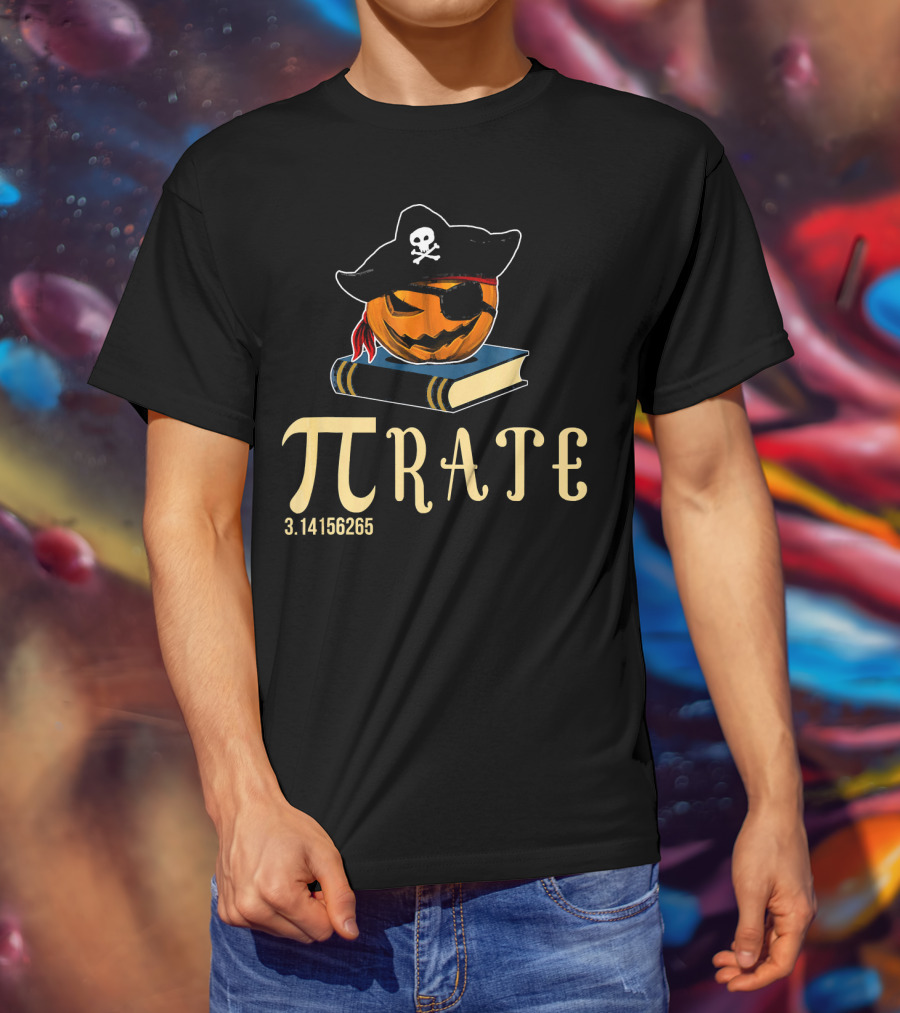 Pi Rate 3.14156265 Pirate Math Teacher Funny Pumpkin Halloween T-Shirt