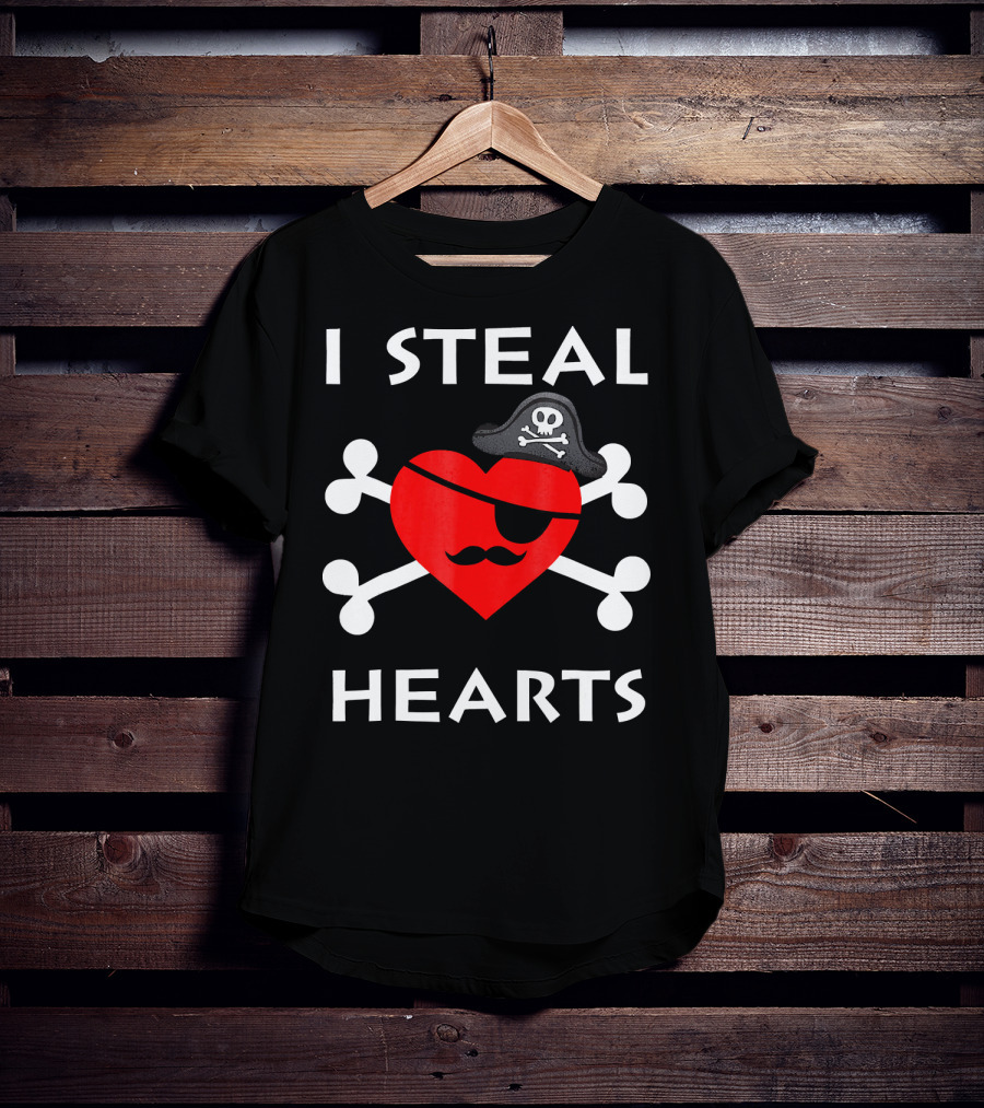 I Steal Hearts Valentine Day Pirate Eyepatch Skull Crossbones T-Shirt